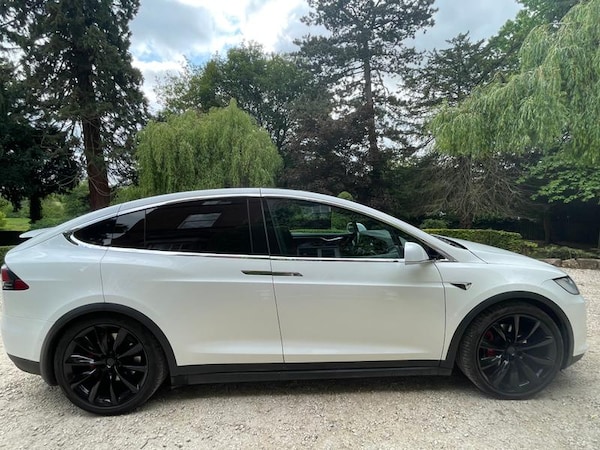 Used Tesla Model X 2017 for sale - 74260456: Photo 1