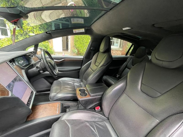 Used Tesla Model X 2017 for sale - 74260456: Photo 21