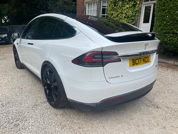 Used Tesla Model X 2017 for sale - 74260456: Photo 6