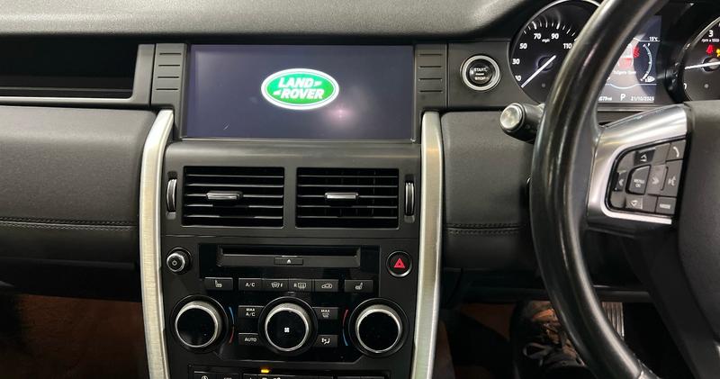 Used Land Rover Discovery Sport 2017 for sale - 76534368: Photo 11