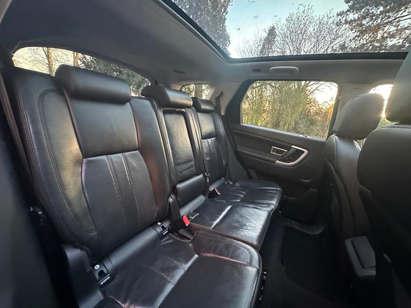 Used Land Rover Discovery Sport 2017 for sale - 76534368: Photo 14