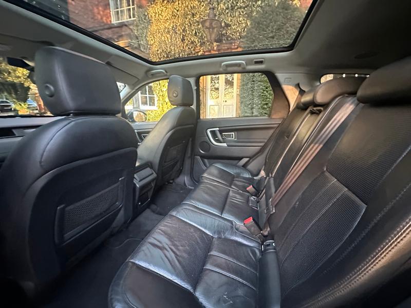Used Land Rover Discovery Sport 2017 for sale - 76534368: Photo 16