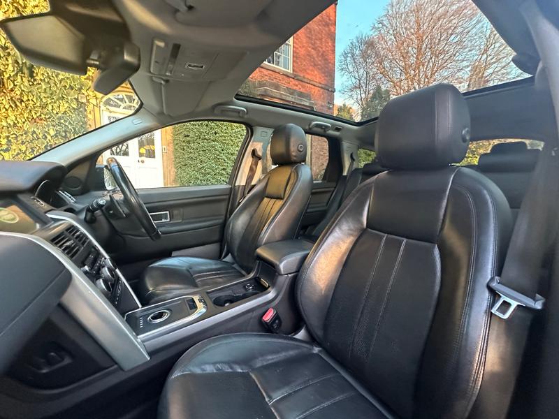 Used Land Rover Discovery Sport 2017 for sale - 76534368: Photo 17