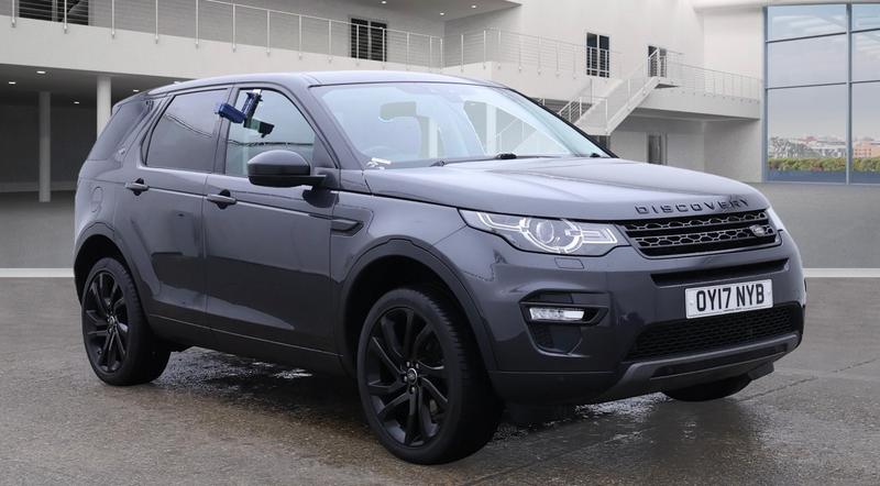 Used Land Rover Discovery Sport 2017 for sale - 76534368: Photo 2