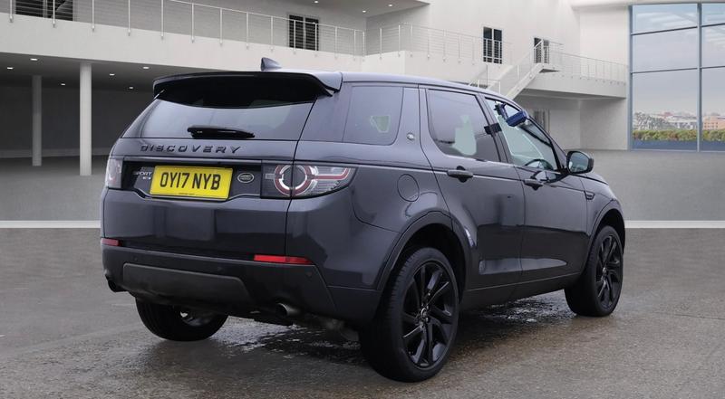 Used Land Rover Discovery Sport 2017 for sale - 76534368: Photo 5