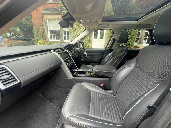 Used Land Rover Discovery 2017 for sale - 75625015: Photo 21