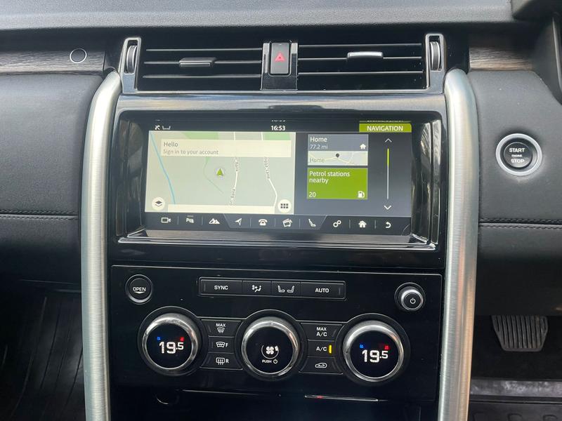 Used Land Rover Discovery 2017 for sale - 76332564: Photo 14