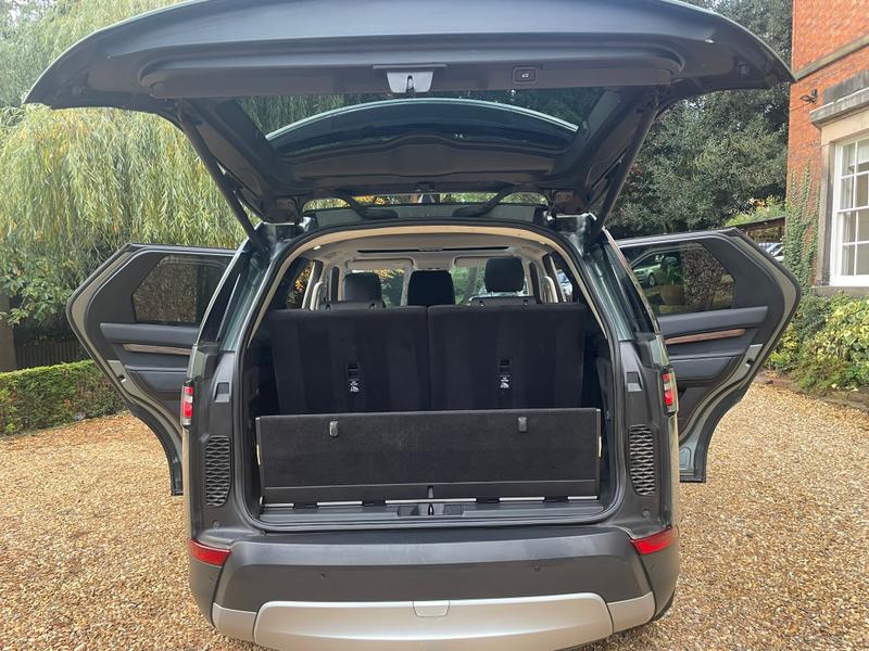 Used Land Rover Discovery 2017 for sale - 76332564: Photo 24