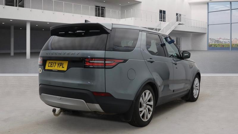 Used Land Rover Discovery 2017 for sale - 76332564: Photo 5