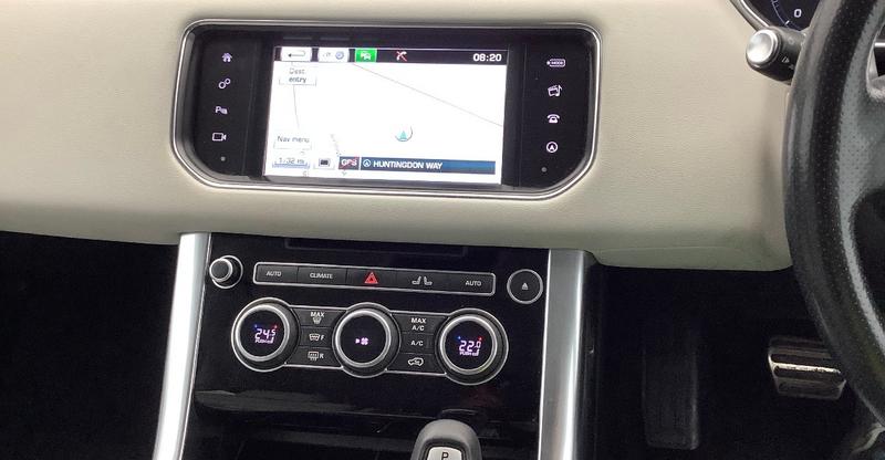 Used Land Rover Range Rover Sport 2015 for sale - 78206064: Photo 11