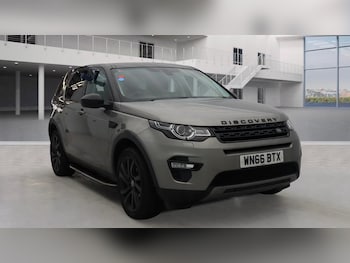 Used Land Rover Discovery Sport 2016 for sale - 76534524: Photo