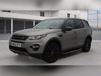 Used Land Rover Discovery Sport 2016 for sale - 76534524: Photo