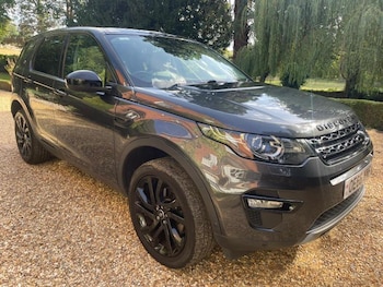 Used Land Rover Discovery Sport  for sale - 75835826: Photo