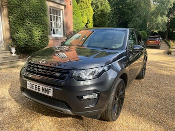 Used Land Rover Discovery Sport  for sale - 75835826: Photo