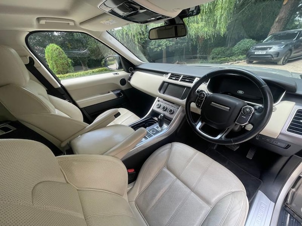 Used Land Rover Range Rover Sport 2016 for sale - 73520197: Photo 10