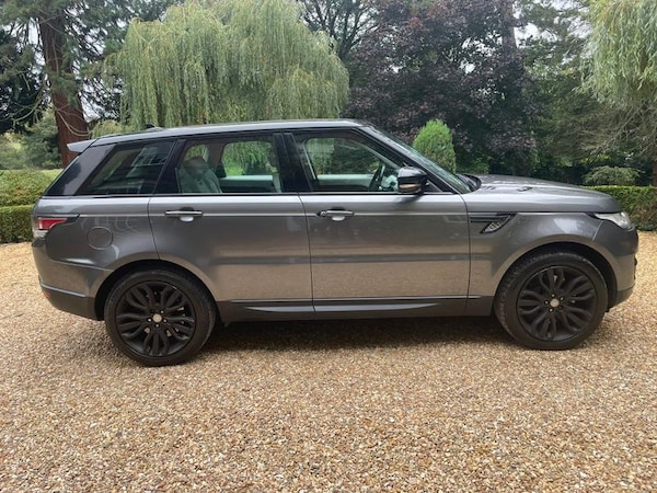 Used Land Rover Range Rover Sport 2016 for sale - 76154155: Photo 1