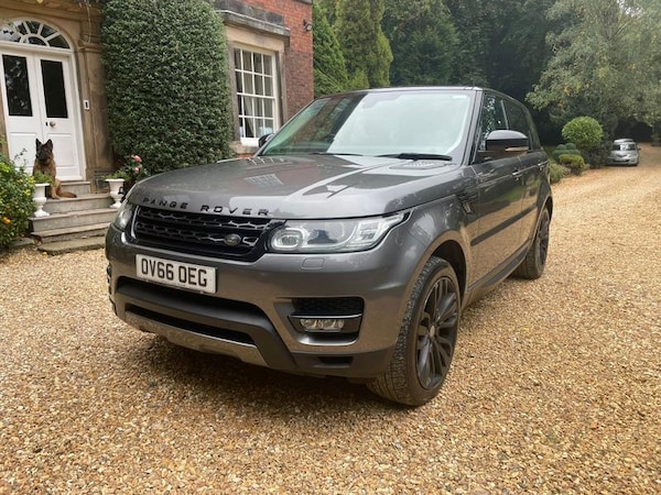Used Land Rover Range Rover Sport 2016 for sale - 76154155: Photo 4