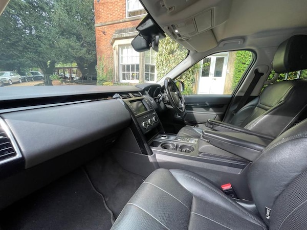 Used Land Rover Discovery 2017 for sale - 76104783: Photo 21