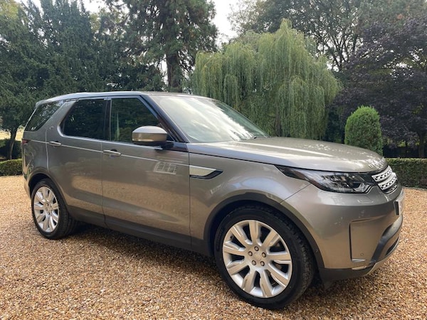 Used Land Rover Discovery 2017 for sale - 76104783: Photo 2