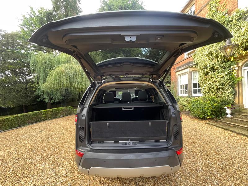 Used Land Rover Discovery 2017 for sale - 76104783: Photo 33