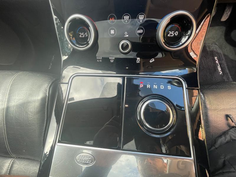 Used Land Rover Range Rover Velar 2018 for sale - 75843398: Photo 19