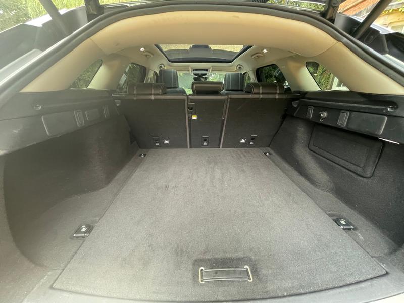 Used Land Rover Range Rover Velar 2018 for sale - 75843398: Photo 32