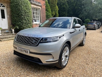 Used Land Rover Range Rover Velar 2018 for sale - 78015397: Photo
