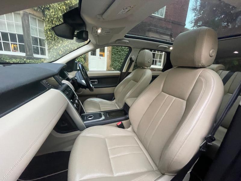 Used Land Rover Discovery Sport 2017 for sale - 76382096: Photo 22