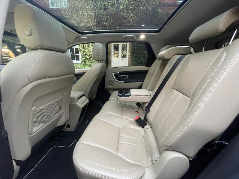 Used Land Rover Discovery Sport 2017 for sale - 76382096: Photo 26