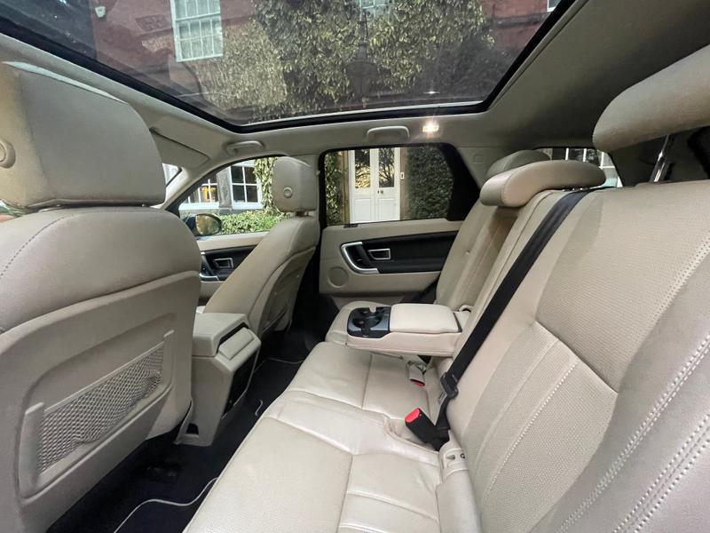 Used Land Rover Discovery Sport 2017 for sale - 76382096: Photo 27