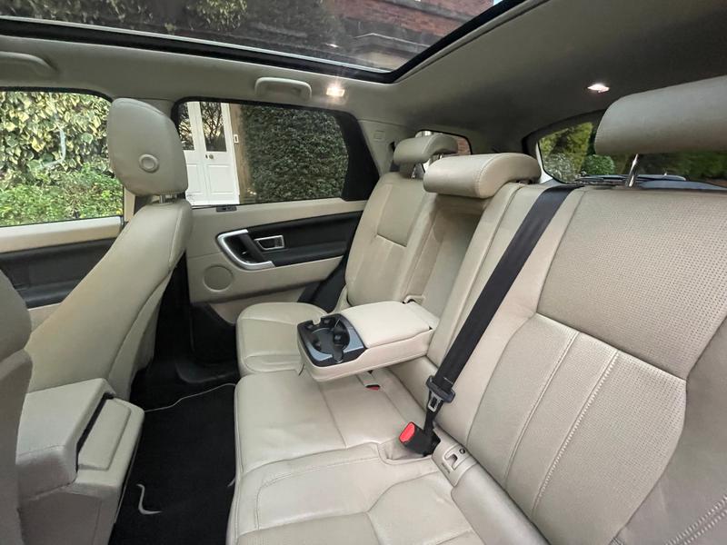 Used Land Rover Discovery Sport 2017 for sale - 76382096: Photo 28