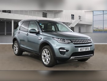 Used Land Rover Discovery Sport 2017 for sale - 76382096: Photo