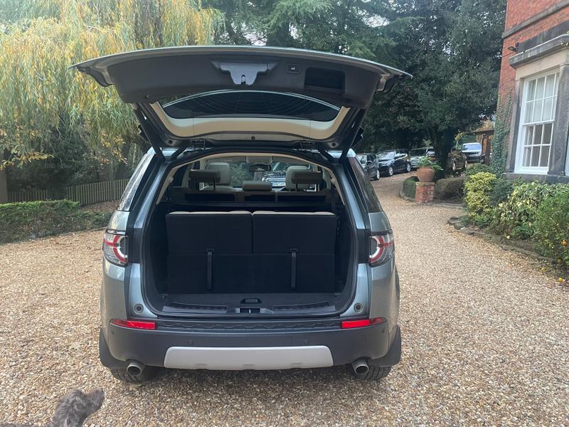 Used Land Rover Discovery Sport 2017 for sale - 76382096: Photo 32