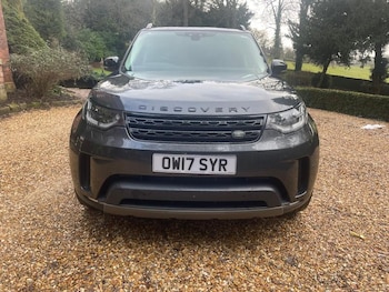 Used Land Rover Discovery 2017 for sale - 77092139: Photo