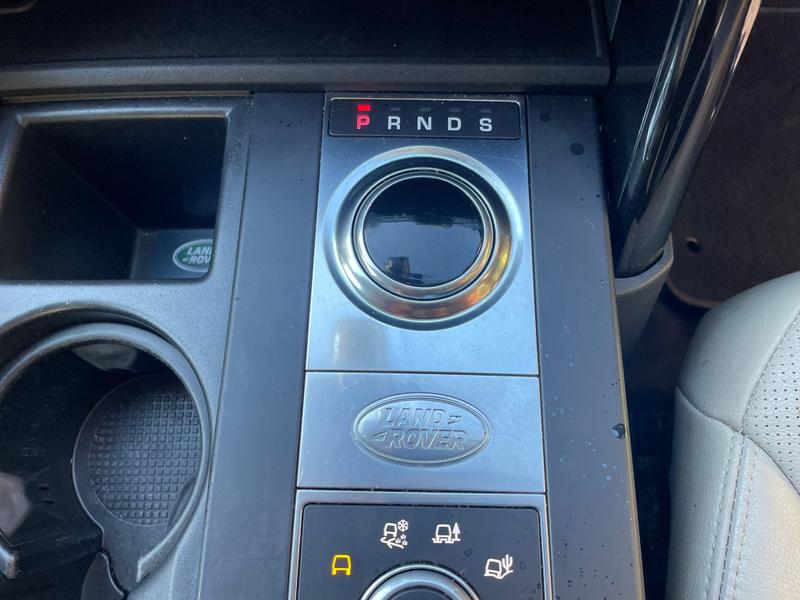 Used Land Rover Discovery 2017 for sale - 75982652: Photo 16