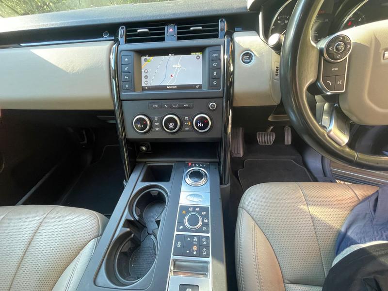 Used Land Rover Discovery 2017 for sale - 75982652: Photo 17