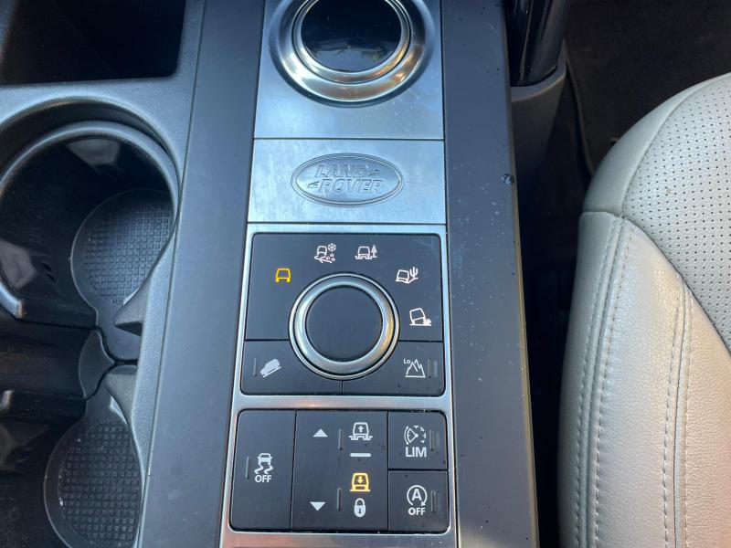 Used Land Rover Discovery 2017 for sale - 75982652: Photo 24