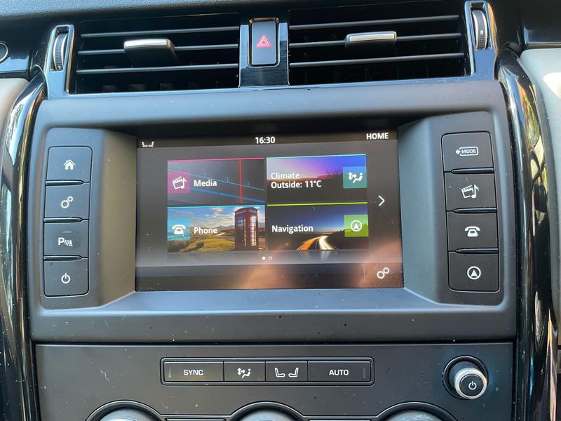 Used Land Rover Discovery 2017 for sale - 75982652: Photo 30