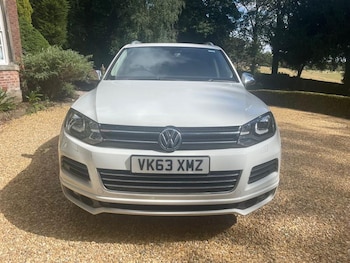 Used Volkswagen Touareg 2013 for sale - 75385689: Photo