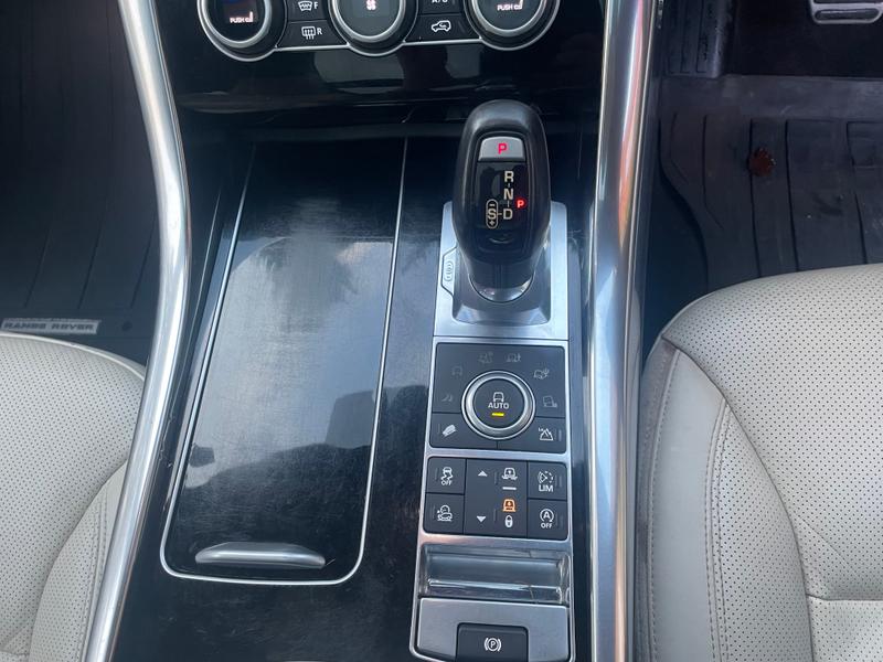 Used Land Rover Range Rover Sport 2017 for sale - 75982585: Photo 22