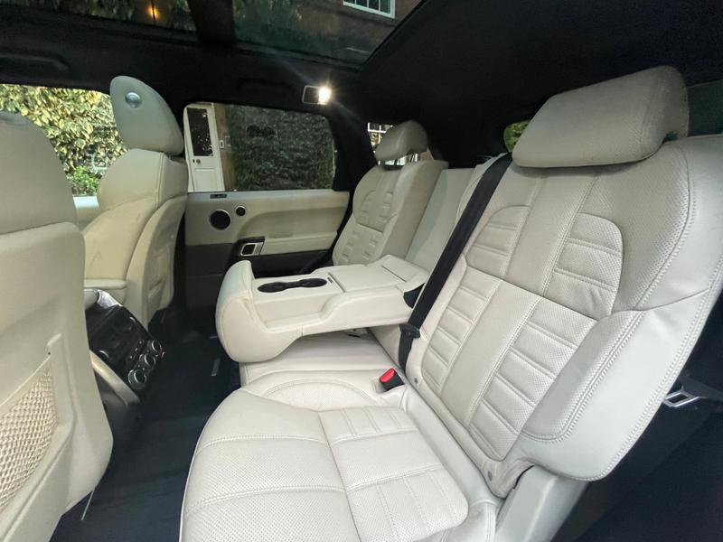 Used Land Rover Range Rover Sport 2017 for sale - 75982585: Photo 32