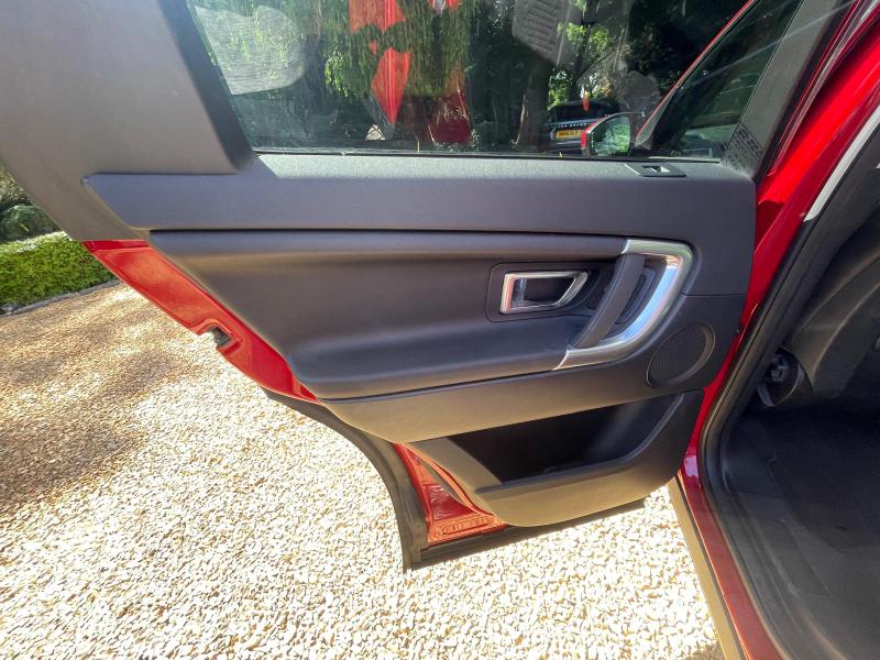 Used Land Rover Discovery Sport 2018 for sale - 76895410: Photo 21