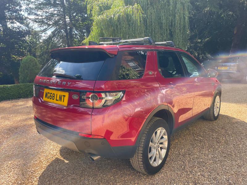 Used Land Rover Discovery Sport 2018 for sale - 76895410: Photo 8