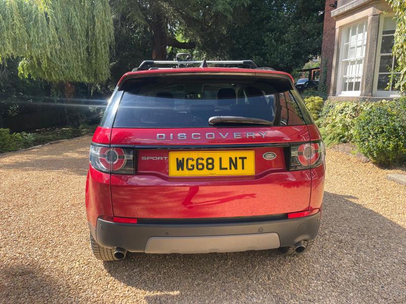 Used Land Rover Discovery Sport 2018 for sale - 76895410: Photo 9