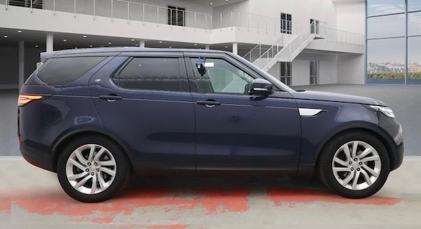 Used Land Rover Discovery 2017 for sale - 76023283: Photo 1