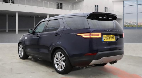 Used Land Rover Discovery 2017 for sale - 76023283: Photo 4