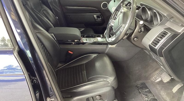 Used Land Rover Discovery 2017 for sale - 76023283: Photo 9