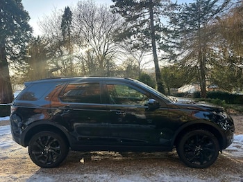 Land Rover Discovery Sport feature image