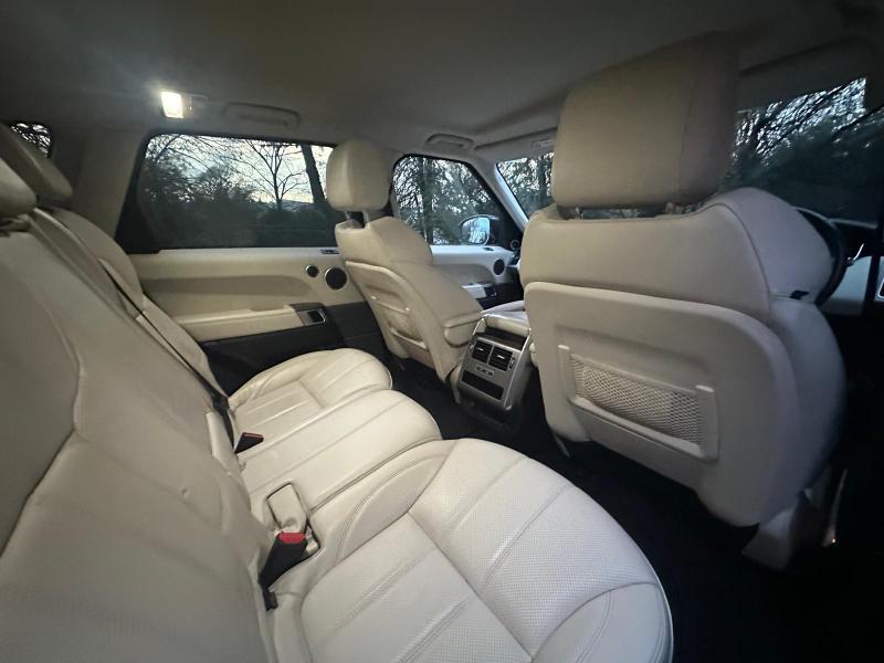 Used Land Rover Range Rover Sport 2017 for sale - 78015288: Photo 19