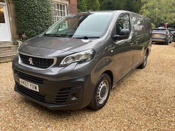 Used Peugeot Expert 2017 for sale - 76419802: Photo
